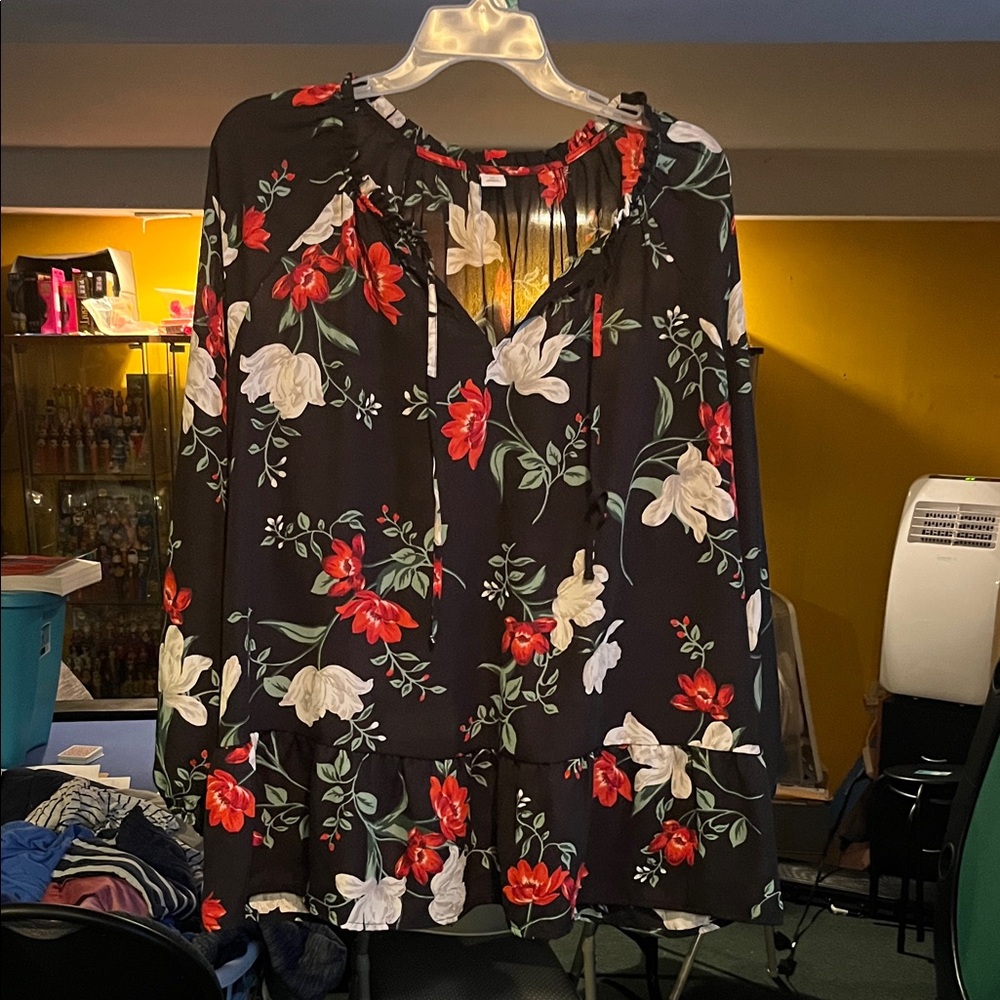 Old Navy Black Blouse with Red and White Floral Design